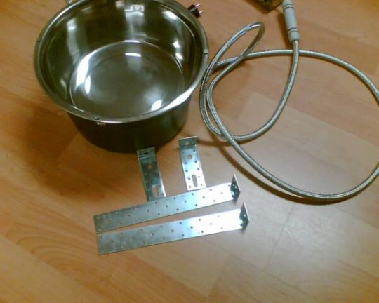 Vyhřívaná miska na vodu pro psy